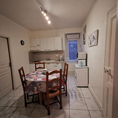 Les Géraniums Apartamento Bains-les-Bains Exterior foto